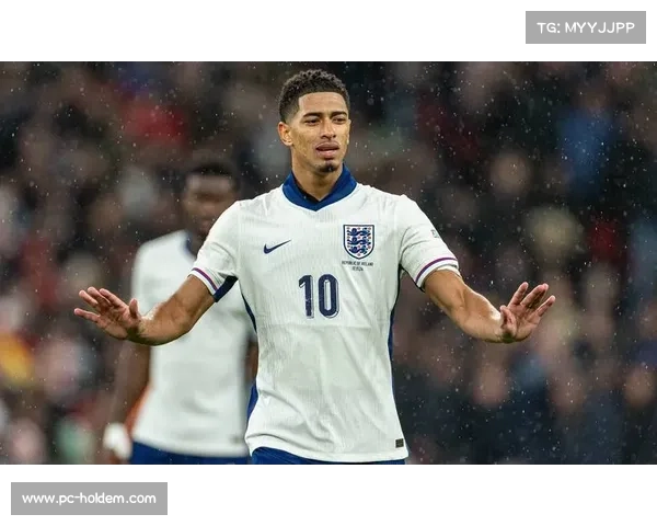 贝林厄姆绝平后跪地庆祝，皇马中场展现领袖气质